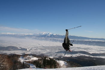 Others 3, Tsuru Apartments, Furano