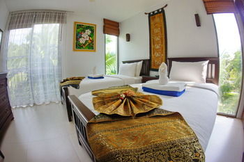 Others 4, Casuarina Shores, Phuket Island