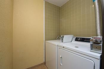 Others 4, Motel 6-Moline, IL, Rock Island