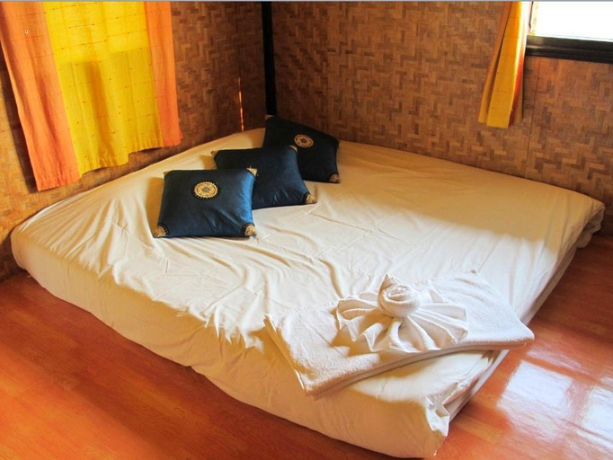 Bedroom 3, Bua Sawan Resort, Muang Kanchanaburi