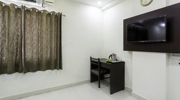 Others 2, Itsy By Treebo - Tals Hytek, Hyderabad