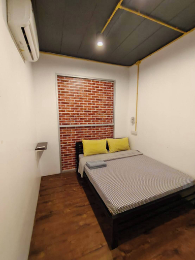 Bedroom 3, Near BKK Airport Hostel, Bang Phli