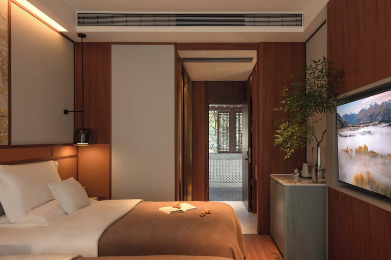 Room 3, Chinese-style garden resort hotel, Lijiang