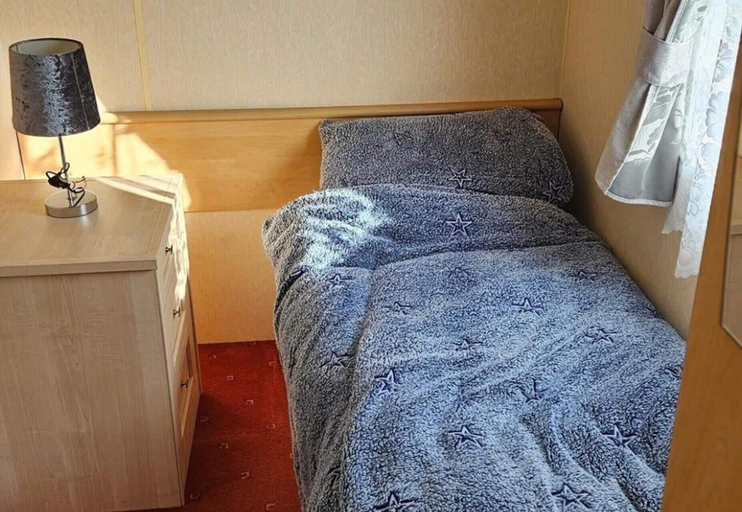 Room 4, 122 Happy Days South Chapel St Leonards, Lincolnshire