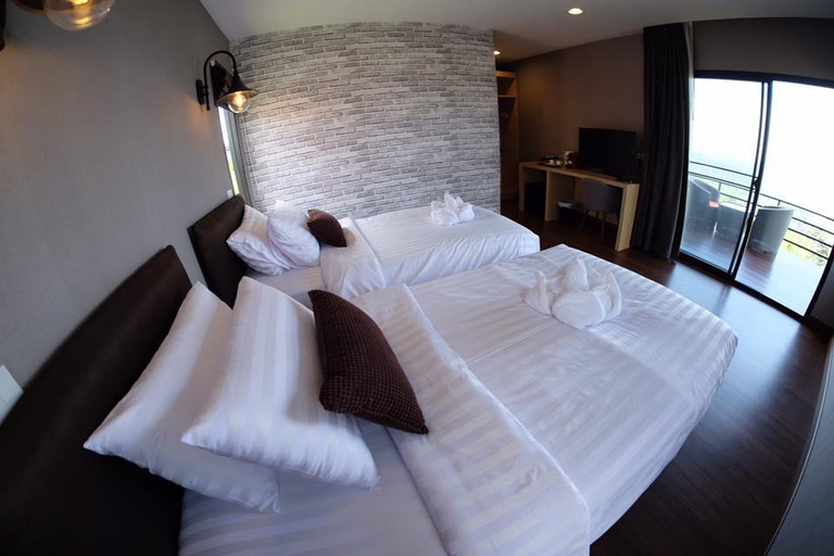 Bedroom 2, 180 All Day All Season, Khao Kho