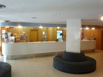 Others 2, Hotel Don Bigote, Baleares