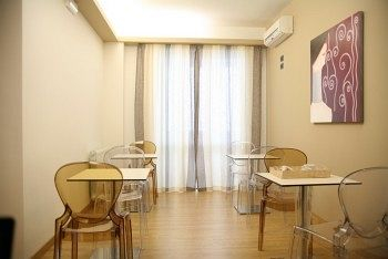 Others 4, Nettuno B&B, Catania