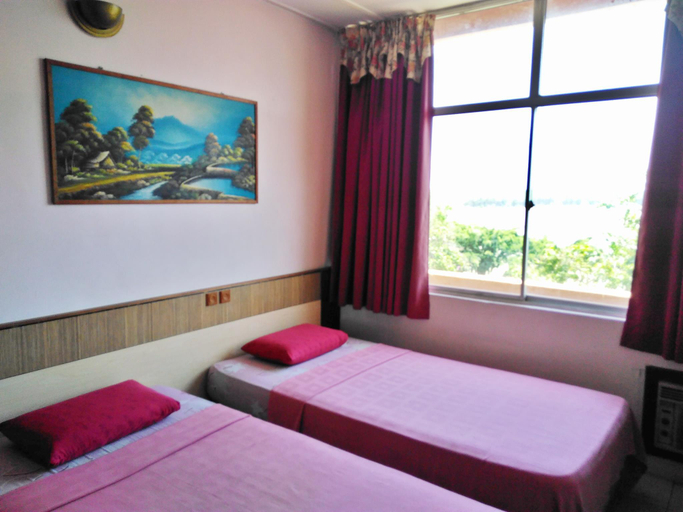 Bedroom 2, New Budget Inn Hotel, Kemaman
