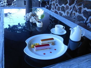 Food and Drink, J-Garden, Itō