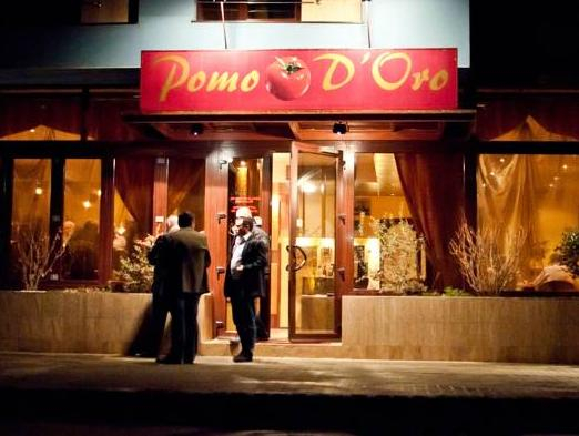Exterior & Views, Hotel Perla dOro, Timisoara