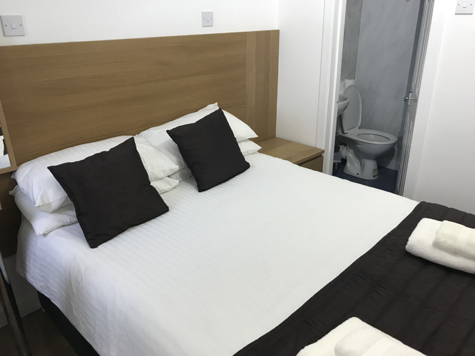 Bedroom 3, Charing Cross Hotel, Glasgow