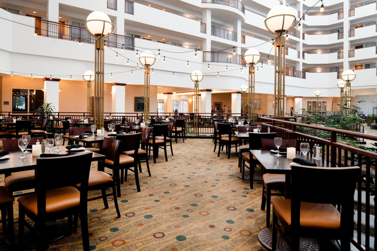 Food & Drinks 5, Embassy Suites by Hilton Portland Airport, Multnomah