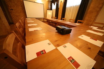 Others 2, Hotel Seven 7, Kalisz