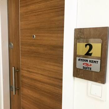 Room 5, Aydin Kent Suite, Merkez