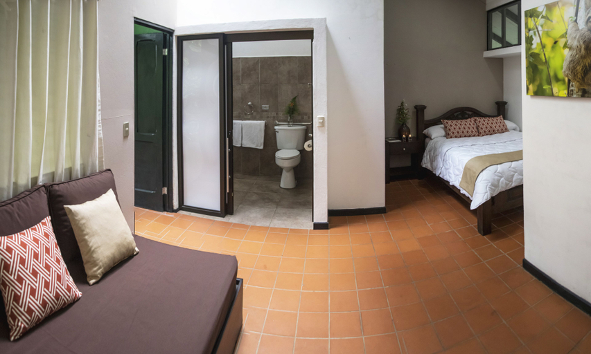 Bedroom 2, Tapirus Lodge, Pococí