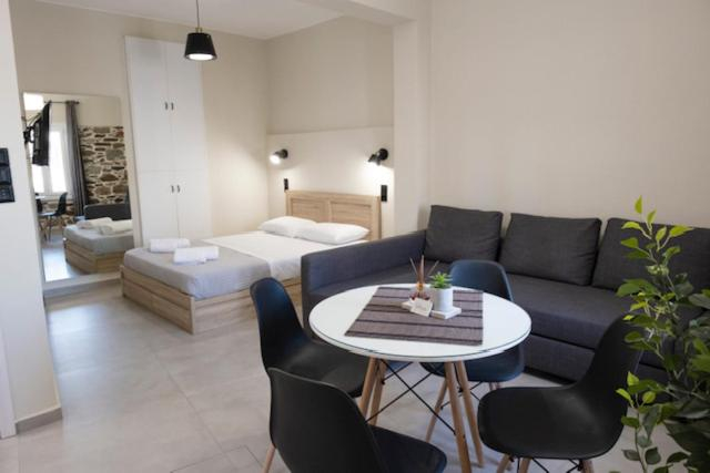 Others 5, Floran's Apartments, South Aegean