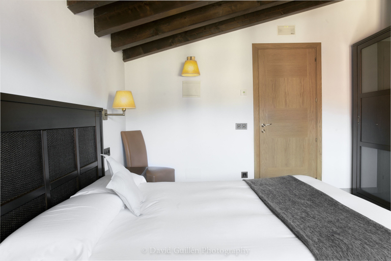 Bedroom 2, Hosteria Toloriu 1848, Lleida