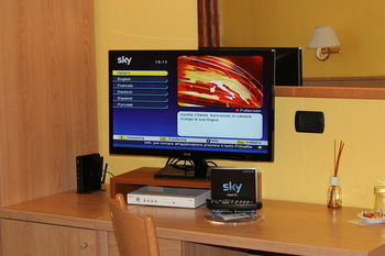 Others 5, Relais St Gilles, Aosta
