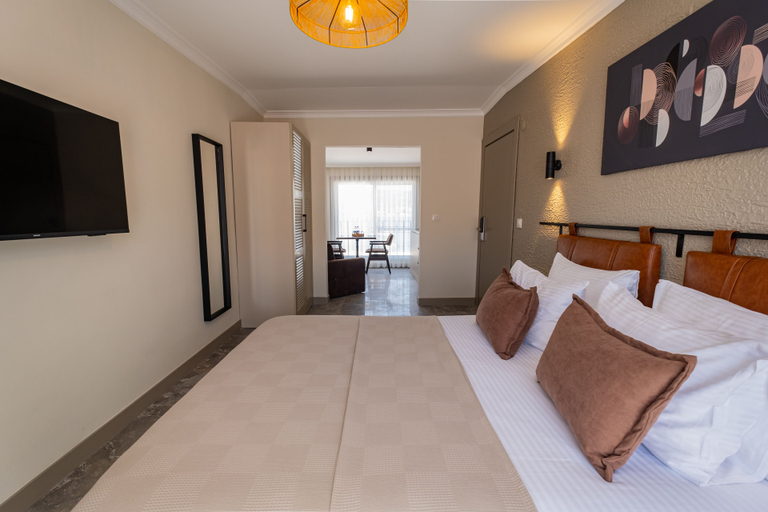 Bedroom 2, BD SUITES, Foça