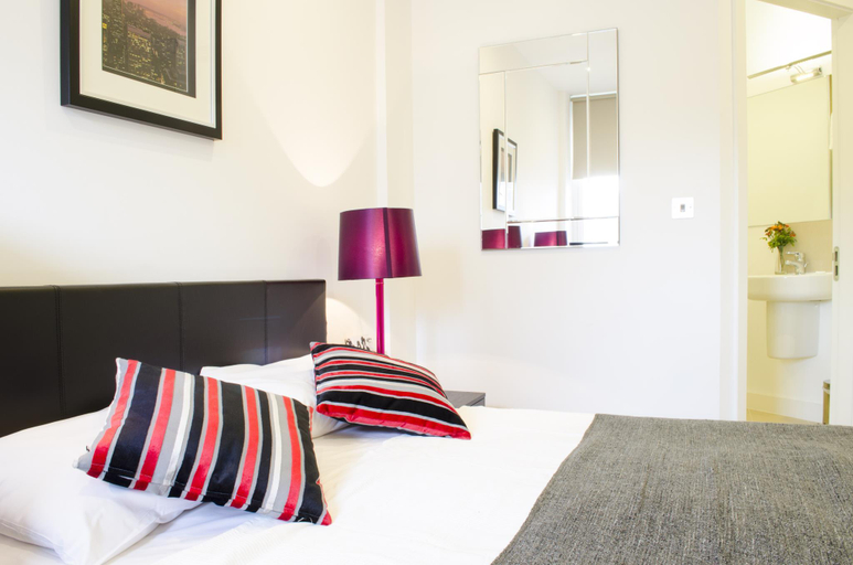 Bedroom 2, Borough Market Apartments, London