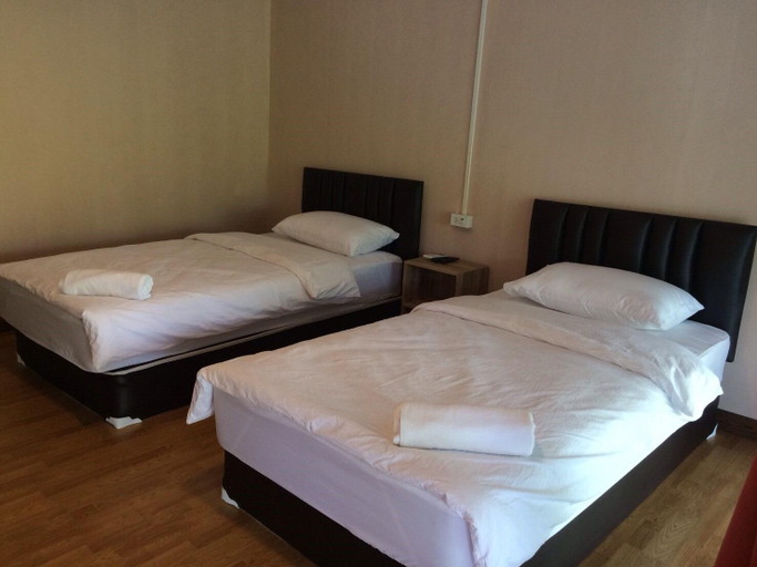 Bedroom 2, The Raft Land Resort, Thong Pha Phum