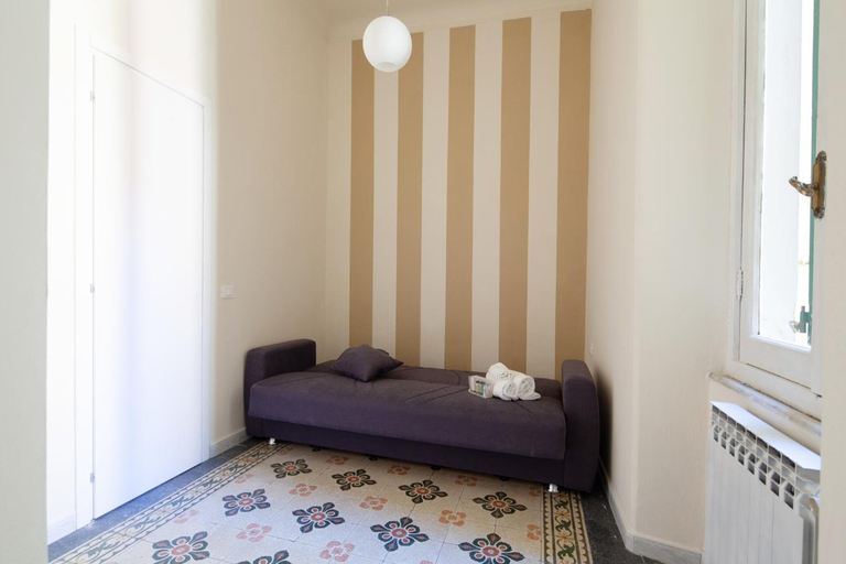 Others 4, Rent Rooms La Spezia, La Spezia