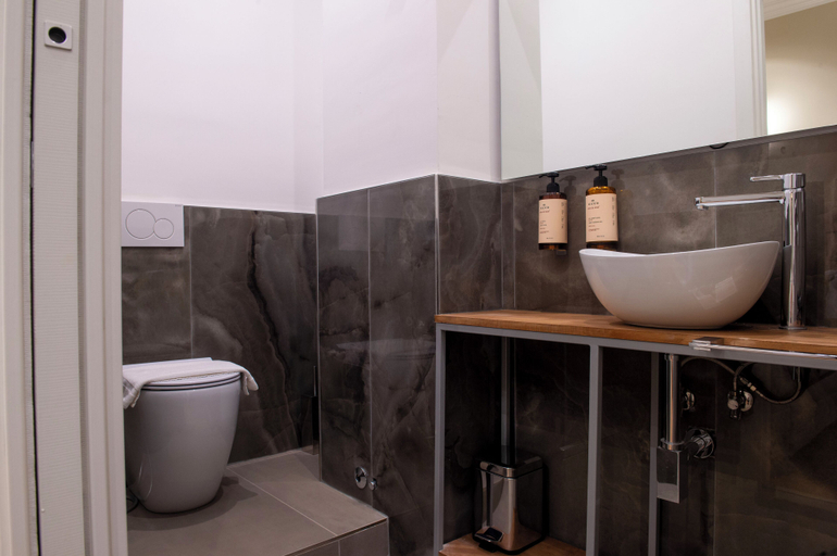 Bathroom 4, Hotel AD Suites Nazionale, Roma