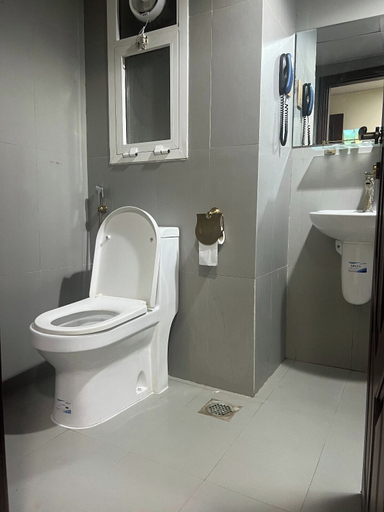 Bathroom, Aygro Hotel, Dubai