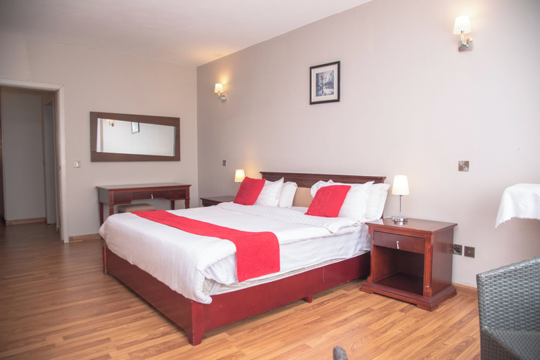 Room 5, Westlands 1BR w/a Pool & Gym • Walk to Sarit, Westlands