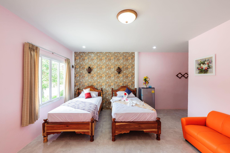 Bedroom 2, Suvimon Resort, Muang Prachin Buri