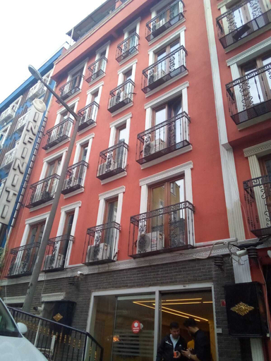 Others 2, Elite Brand Hotel, Beyoğlu