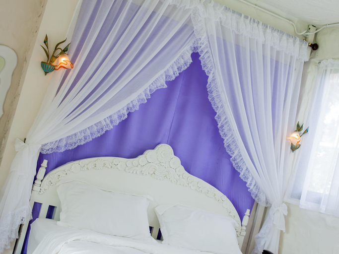 Bedroom 2, The Banyan Leaf Resort, Suan Phung