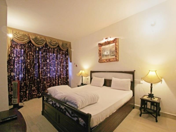Bedroom 3, Shimla British Resort, Shimla