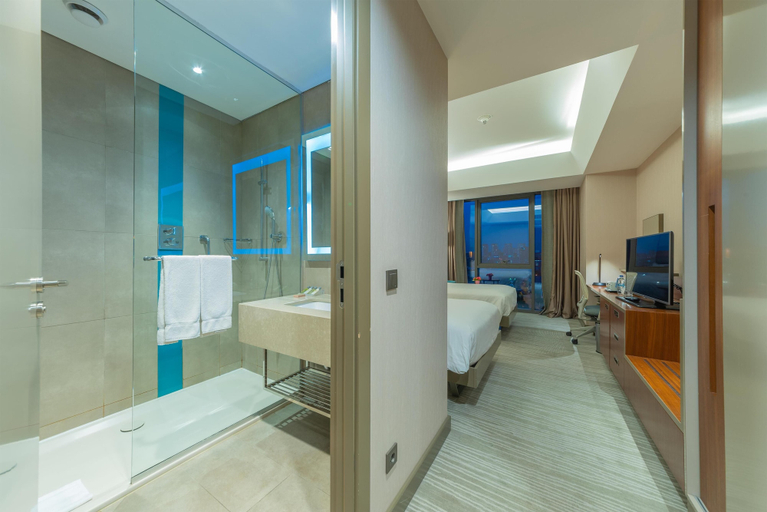 Bathroom 5, Hilton Garden Inn Istanbul Airport, Bahçelievler