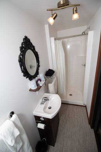 Bathroom 3, Motel Au Bord de l'eau, Rimouski-Neigette