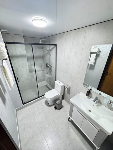 Bathroom 3, Ajwa Plaza Premium Hotel, Buxoro