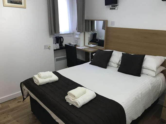 Bedroom 5, Charing Cross Hotel, Glasgow