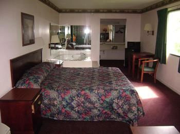 Others 2, Garden Inn & Suites, Troup