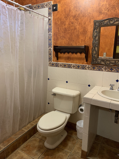 Bathroom 3, Casona del Conquistador, Antigua Guatemala