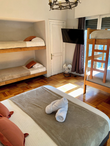 Room 5, BB Casita Blue, Santiago