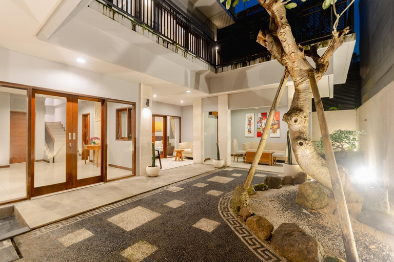 Others 5, 777 Villa, Badung