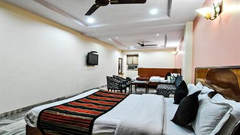 Others 2, Hotel Chand Palace, Delhi