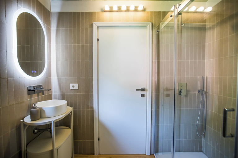 Bathroom 4, La Ca di Nosee, Como