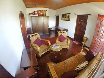 Others 5, Nuwaraeliya Hills Rest, Nuwara Eliya