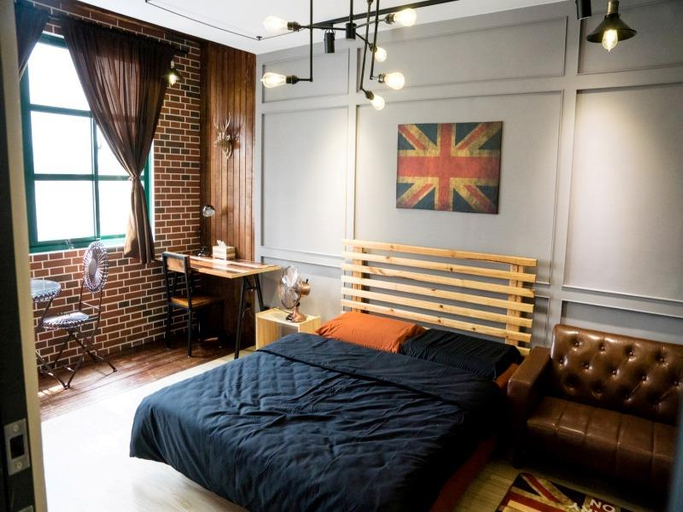Bedroom 2, London Style Baker Street Inn, Tainan