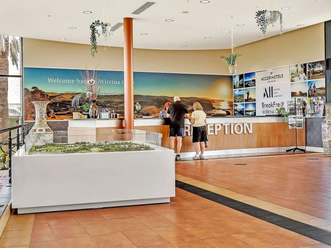 Public Area, New Terry Hotel and Golf Resort, Yankalilla