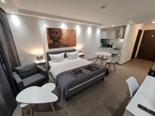 Others 3, check-inn hotels - Essen, Essen