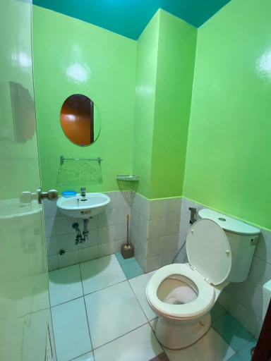 Others 4, Choco Condotel, Muntinlupa