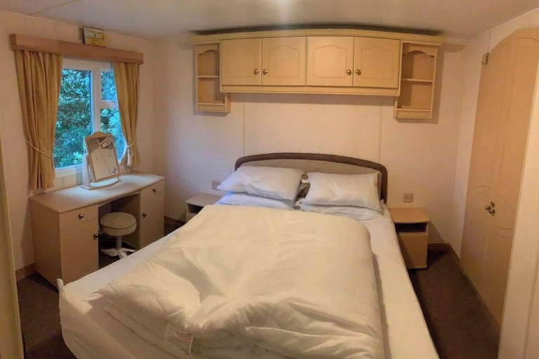 Room 3, 14 South Happy Days - Sleeps 6 Pet Free Caravan, Lincolnshire
