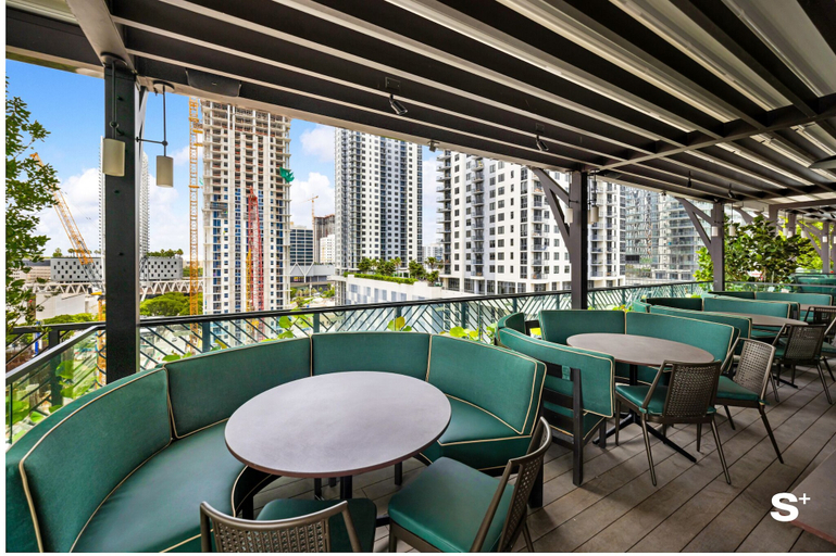 Outdoor dining 2, 43rd-Floor Skyline Suite - Pool & Gym, Miami-Dade